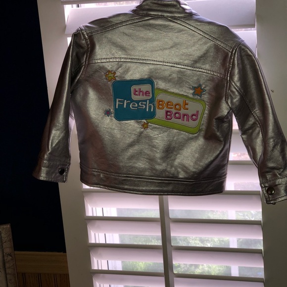 Jacket - Picture 7 of 8